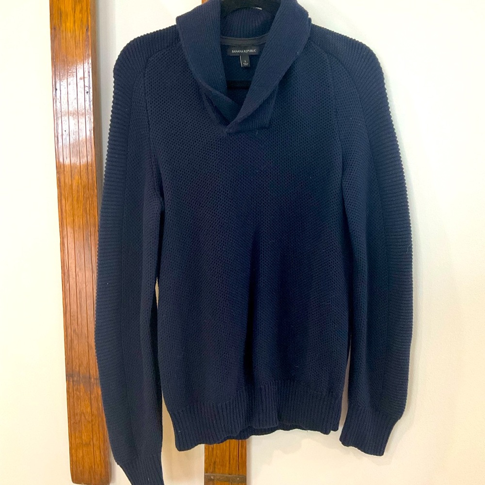 Men’s banana republic sweater size small